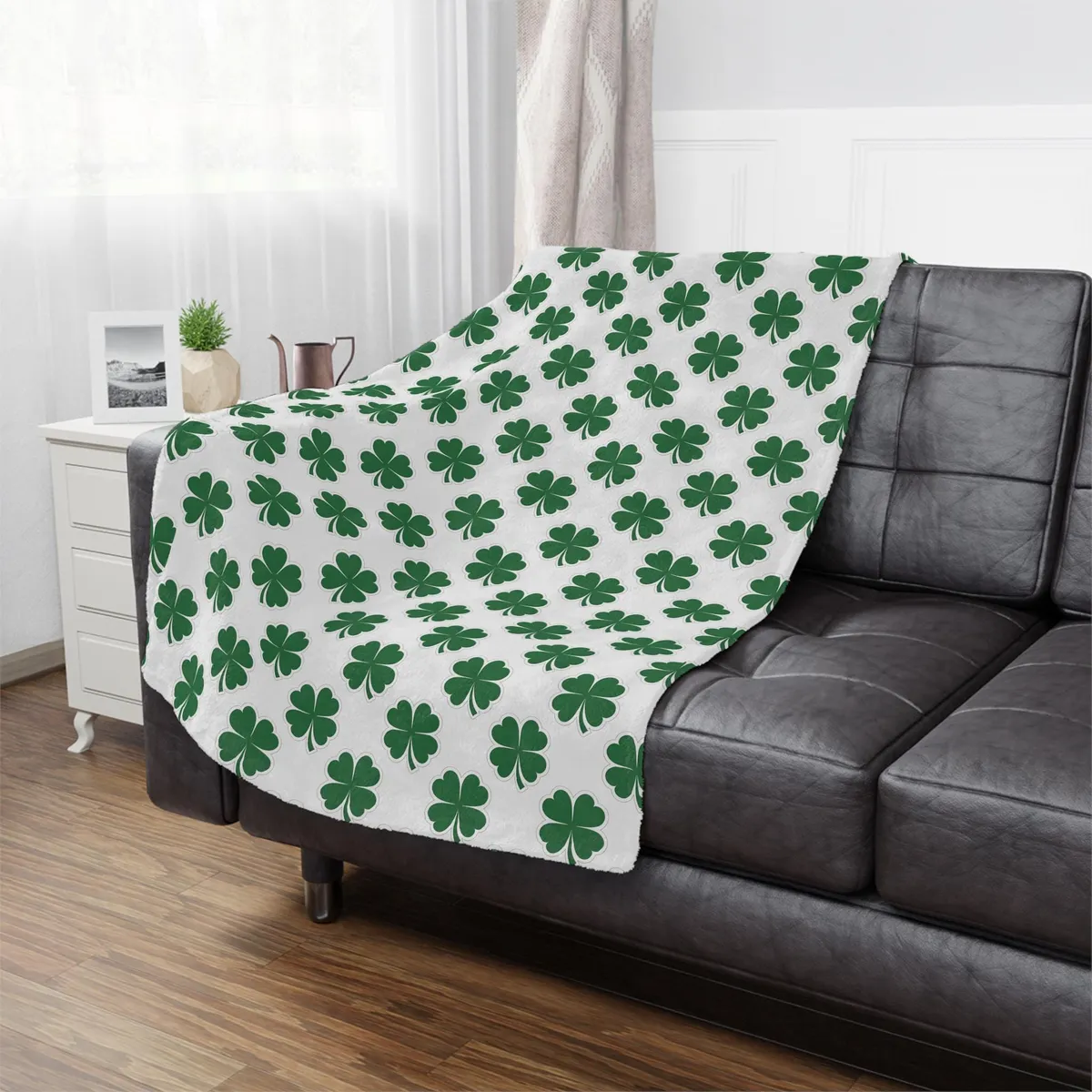 Lucky Clover Microfiber Blanket